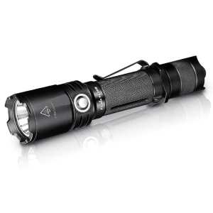 Fenix TK20R Taschenlampe mit 1000 Lumen,  microUSB Ladeanschluss + ARB-L18 2900mAh Akku