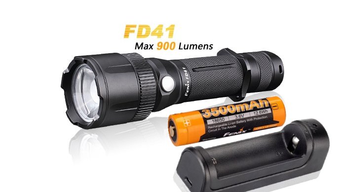 Produktbild von Fenix FD41 - Fokussierbare LED Taschenlampe mit 900 Lumen inkl. 3500 mAh Akku, ARE-X1 Ladegerät