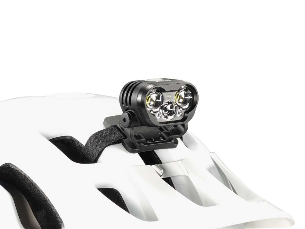 Produktbild von Lupine Blika R4 Helmlampe mit 2400 Lumen, Rotlicht, Grünlicht, 3.5 Ah Hardcase Akku (FastClick) + Bluetooth Fernbedienung