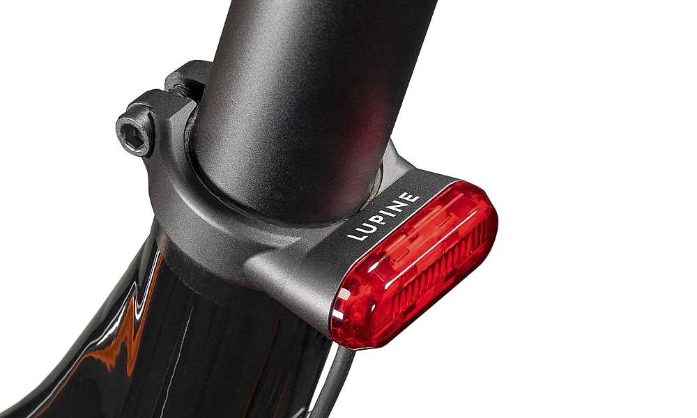 Lupine C14 - R�cklicht mit Bremslichtfunktion und Sattelklemmen-Halterung (35.6mm) f�r E-Bikes mit Shimano Motor