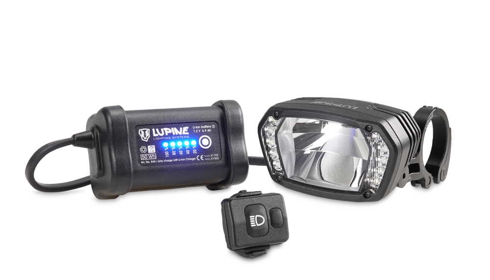 Produktbild von Lupine SL AX 7 (2023) Fahrradlampe mit 3800 Lumen Fernlicht, Lenkerhalter 25.4mm, 6.9 Ah SmartCore Akku + Bluetooth Fernbedienung