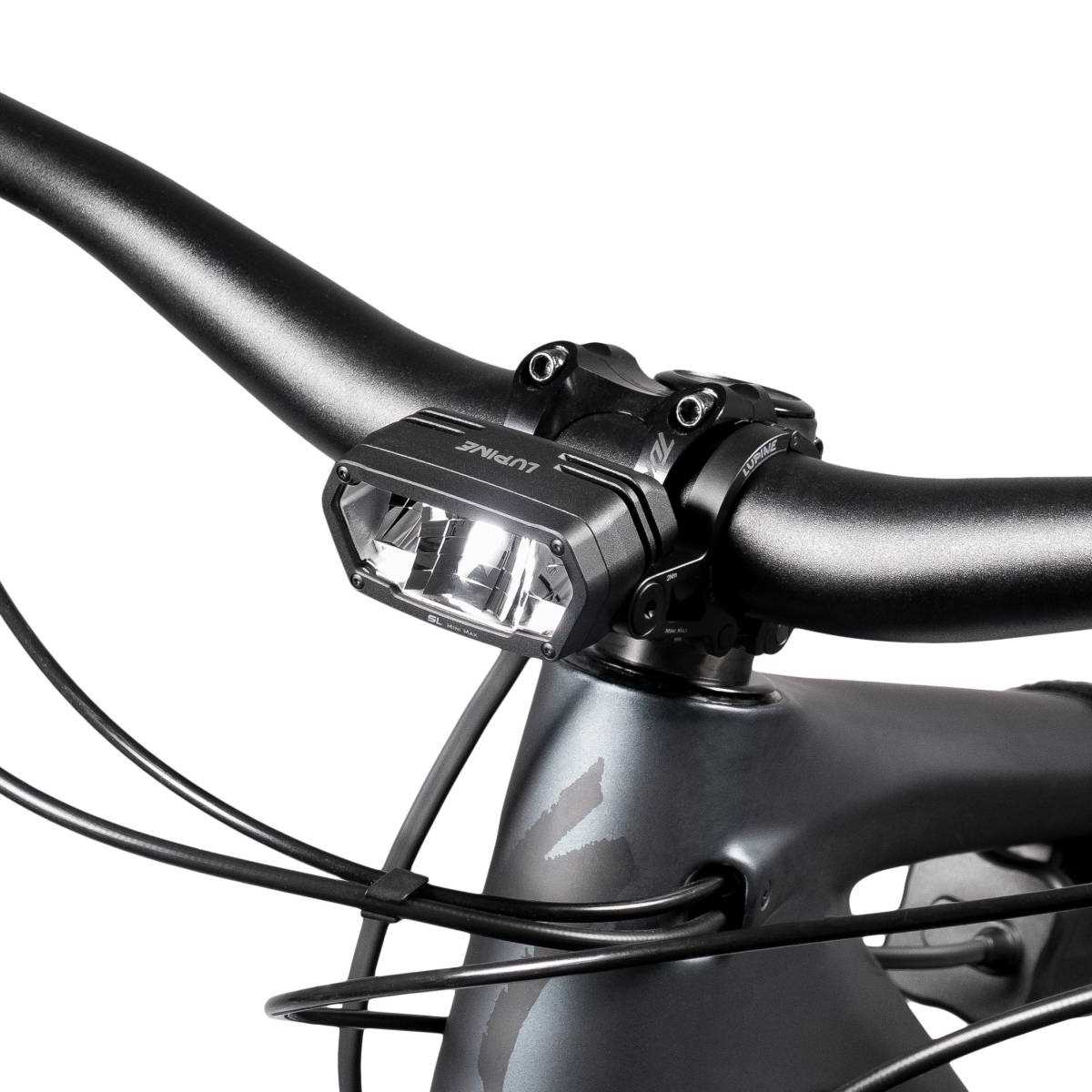Produktbild von Lupine SL MiniMax AF, Fahrradlampe mit 2400 Lumen Fernlicht, Lenkerhalter 31.8mm, 5.0Ah SmartCore Akku + Bluetooth Fernbedienung