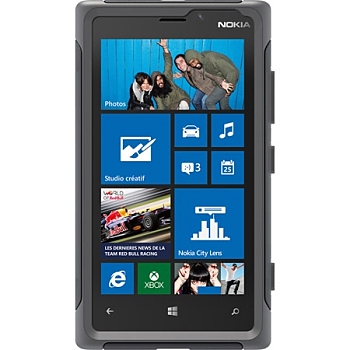Die Otterbox Commuter mit Nokia Lumia 920 von vorn